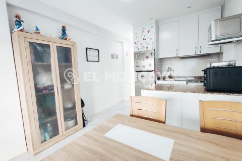Apartment à vendre à Torrevieja, Alicante, Espagne, 1 chambre, 38 m2 No. 183844 - photo 7