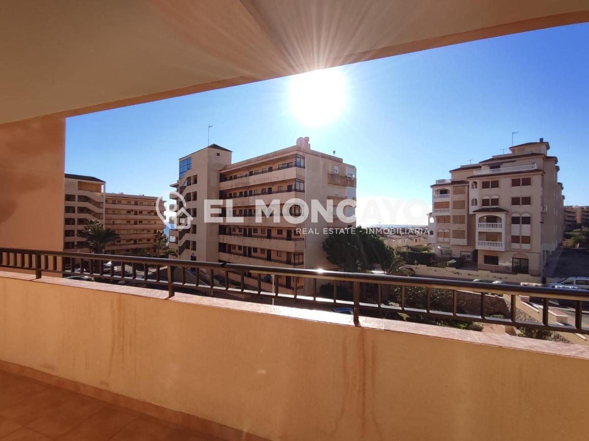 Apartment in Torrevieja, Alicante, Spain 1 bedroom, 38 sq.m. No. 183844