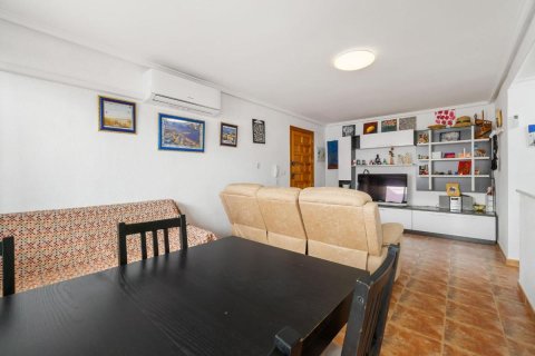 Apartment à vendre à Torrevieja, Alicante, Espagne, 3 chambres, 68 m2 No. 183846 - photo 4
