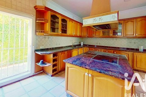 Продажа дома в Аликанте, Испания 4 спальни, 329м2 №172249 - фото 3