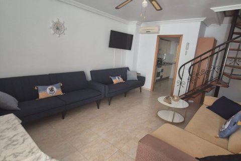 Radhus till salu i Aguilas, Murcia, Spanien 3 sovrum, 95 kvm. Nr. 172247 - foto 5