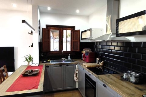 Talo myytävänä Lloret de Mar, Girona, Espanja, 2 makuuhuonetta, 60 m2 No. 172246 - kuva 3