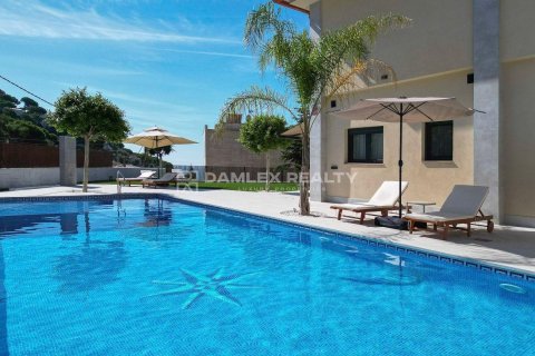 Willa w Lloret de Mar, Girona, Hiszpania 9 sypialni, 334 mkw. nr 176959 – zdjęcie 9