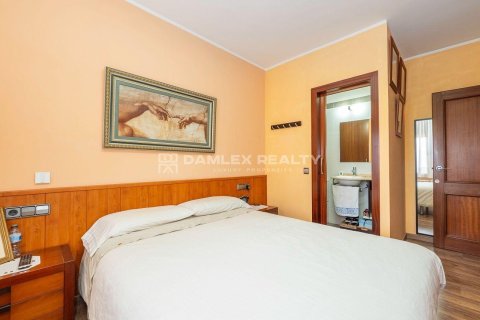Dom w Platja D'aro, Girona, Hiszpania 6 sypialni, 291 mkw. nr 176963 – zdjęcie 29