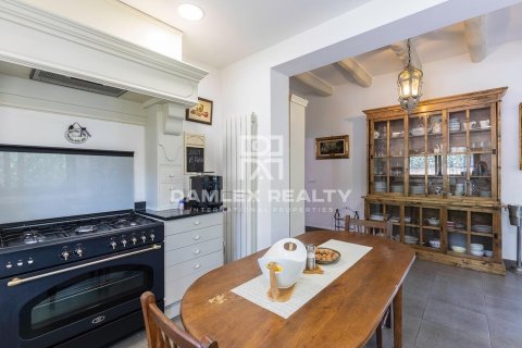 Dom w Platja D'aro, Girona, Hiszpania 4 sypialnie, 345 mkw. nr 176962 – zdjęcie 25
