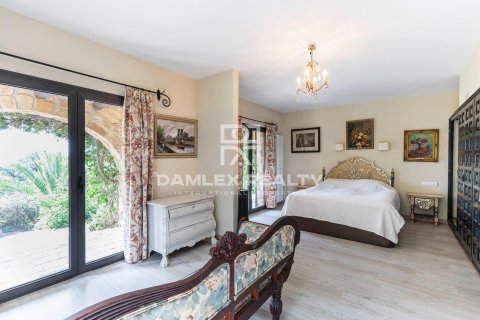 Dom w Platja D'aro, Girona, Hiszpania 4 sypialnie, 345 mkw. nr 176962 – zdjęcie 30