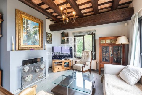 Dom w Platja D'aro, Girona, Hiszpania 4 sypialnie, 345 mkw. nr 176962 – zdjęcie 11