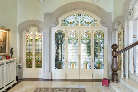 Villa in vendita a Barcelona, Spagna 6 camere da letto, 1150 mq. N° 193685 - foto 3
