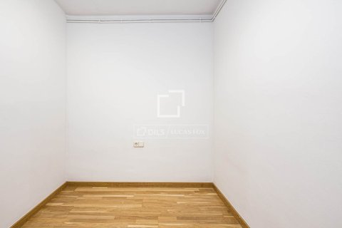 Продажа квартиры в Сан-Кугат-дель-Вальес, Барселона, Испания 4 спальни, 84м2 №193687 - фото 25