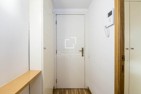 Продажа квартиры в Сан-Кугат-дель-Вальес, Барселона, Испания 4 спальни, 84м2 №193687 - фото 28