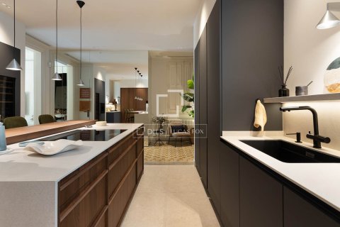Продажа квартиры в Барселона, Испания 4 спальни, 231м2 №193684 - фото 23