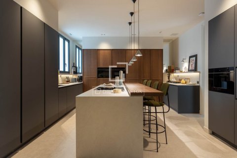 Продажа квартиры в Барселона, Испания 4 спальни, 231м2 №193684 - фото 20