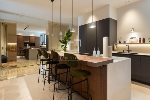 Продажа квартиры в Барселона, Испания 4 спальни, 231м2 №193684 - фото 24