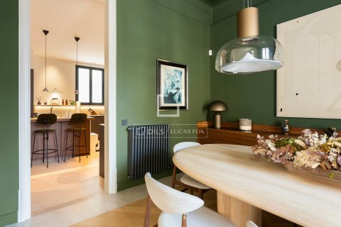 Продажа квартиры в Барселона, Испания 4 спальни, 231м2 №193684 - фото 17