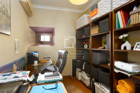 Finca myytävänä Cabrils, Barcelona, Espanja, 4 makuuhuonetta, 232 m2 No. 193688 - kuva 21