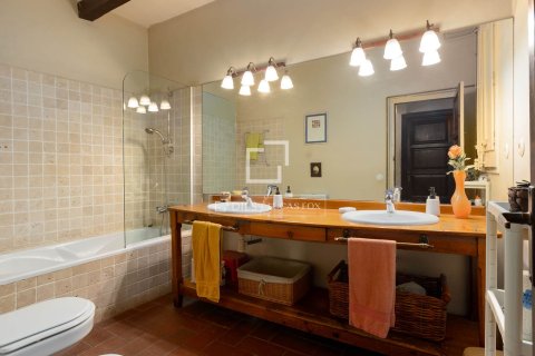 Finca myytävänä Cabrils, Barcelona, Espanja, 4 makuuhuonetta, 232 m2 No. 193688 - kuva 16