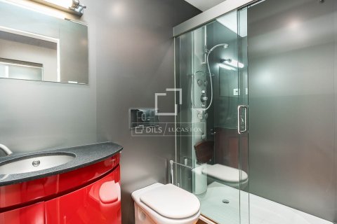 Villa in vendita a Barcelona, Spagna 4 camere da letto, 326 mq. N° 193686 - foto 29