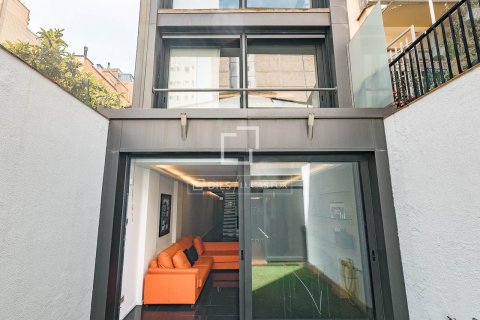 Villa in vendita a Barcelona, Spagna 4 camere da letto, 326 mq. N° 193686 - foto 16