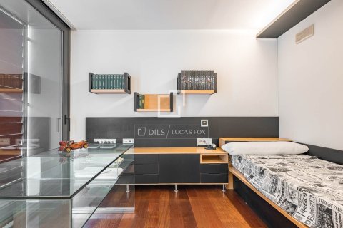 Villa in vendita a Barcelona, Spagna 4 camere da letto, 326 mq. N° 193686 - foto 26