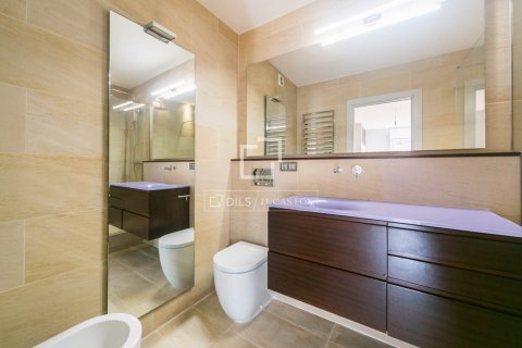 Villa for sale in Sant Cugat Del Valles, Barcelona, Spain 4 bedrooms, 256 sq.m. No. 150319 - photo 23