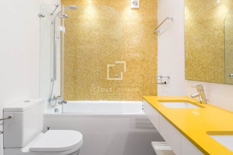 Villa for sale in Sant Cugat Del Valles, Barcelona, Spain 4 bedrooms, 256 sq.m. No. 150319 - photo 27