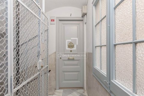 Apartment à vendre à Barcelona, Espagne, 3 chambres, 120 m2 No. 150317 - photo 21