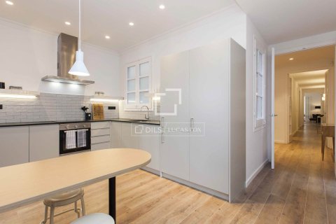 Apartment à vendre à Barcelona, Espagne, 3 chambres, 120 m2 No. 150317 - photo 22