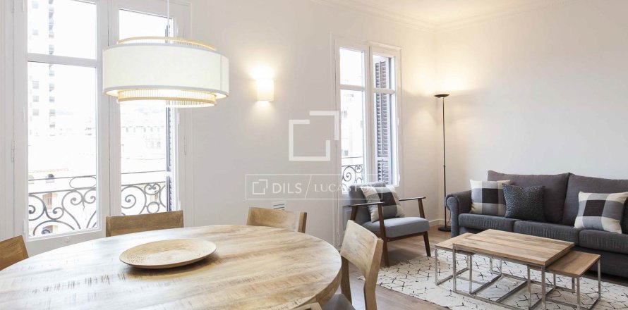 Apartment à Barcelona, Espagne 3 chambres, 120 m2 No. 150317