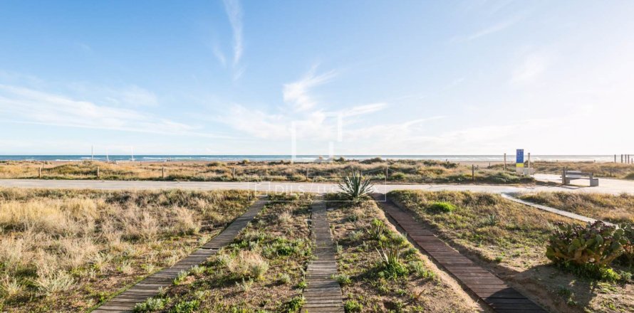 Appartamento a Castelldefels, Barcelona, Spagna 1 camera da letto, 50 mq. N° 150315