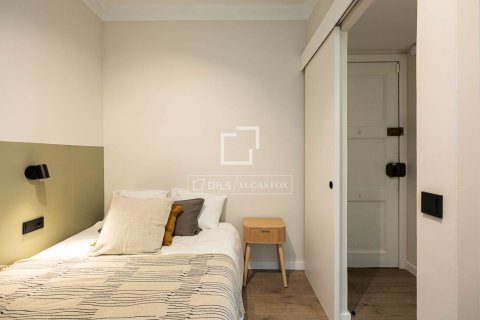 Apartamento en venta en Barcelona, España 2 dormitorios, 71 m2 No. 150320 - foto 14