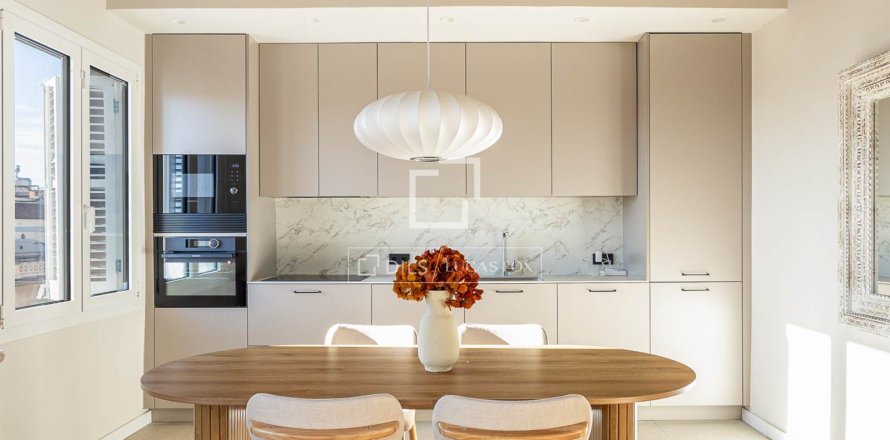 Apartament w Barcelona, Hiszpania 2 sypialnie, 74 mkw. nr 150320