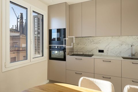 Apartamento en venta en Barcelona, España 2 dormitorios, 71 m2 No. 150320 - foto 9