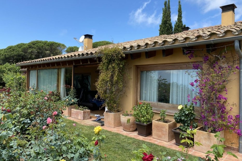 Villa i Sant Andreu de Llavaneres, Barcelona, Spanien 3 sovrum, 350 kvm. Nr. 78320
