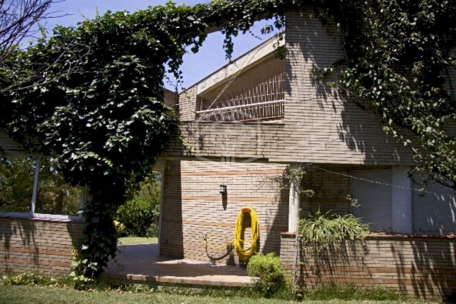 Villa Cabrils, Barcelona, Spānijā 6 istabas, 700 m2 Nr. 78318