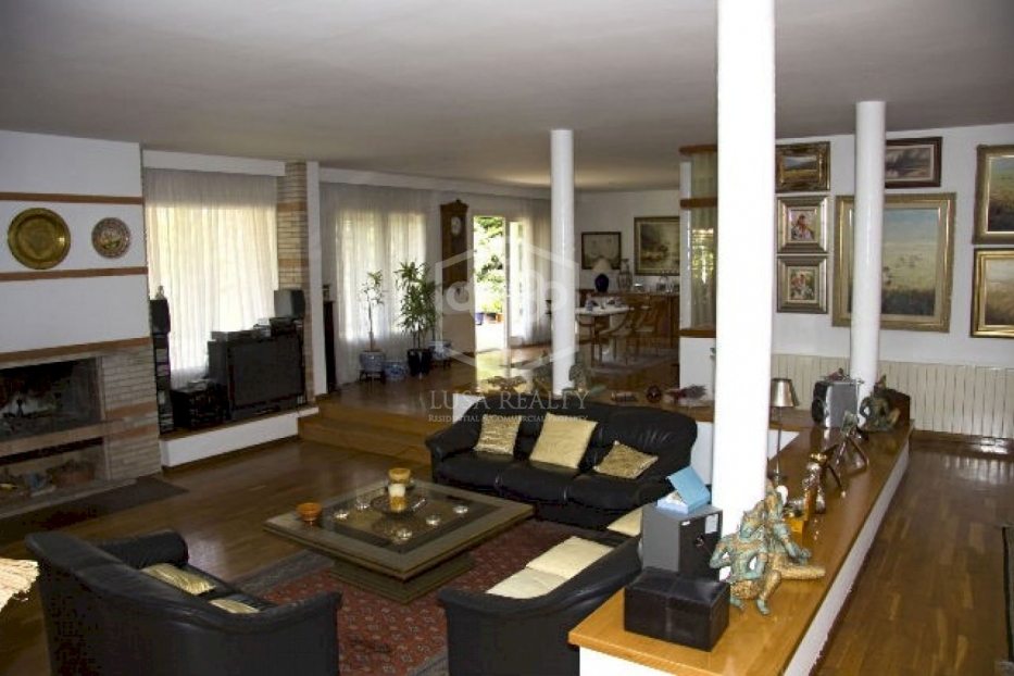 Villa Cabrils, Barcelona, Spānijā 6 istabas, 700 m2 Nr. 78318