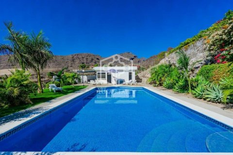 Villa à vendre Santiago del Teide, Tenerife, Espagne, 5 chambres, 258 m2 No. 111093 - photo 5