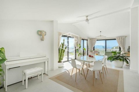 Villa à vendre Santiago del Teide, Tenerife, Espagne, 5 chambres, 258 m2 No. 111093 - photo 26
