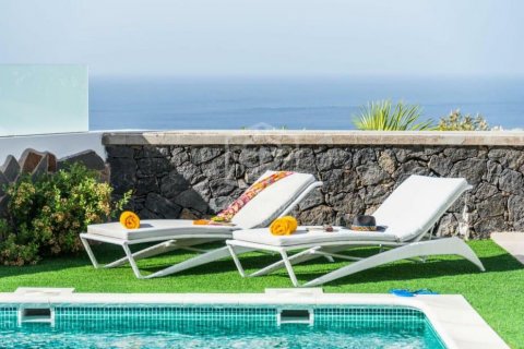 Villa à vendre Adeje, Tenerife, Espagne, 4 chambres, 213 m2 No. 111091 - photo 8
