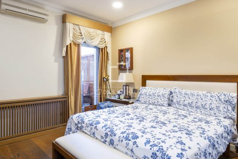 Huoneisto myytävänä Barcelona, Espanja, 4 makuuhuonetta, 164 m2 No. 192721 - kuva 12