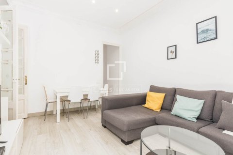 Huoneisto myytävänä Barcelona, Espanja, 4 makuuhuonetta, 88 m2 No. 192719 - kuva 14
