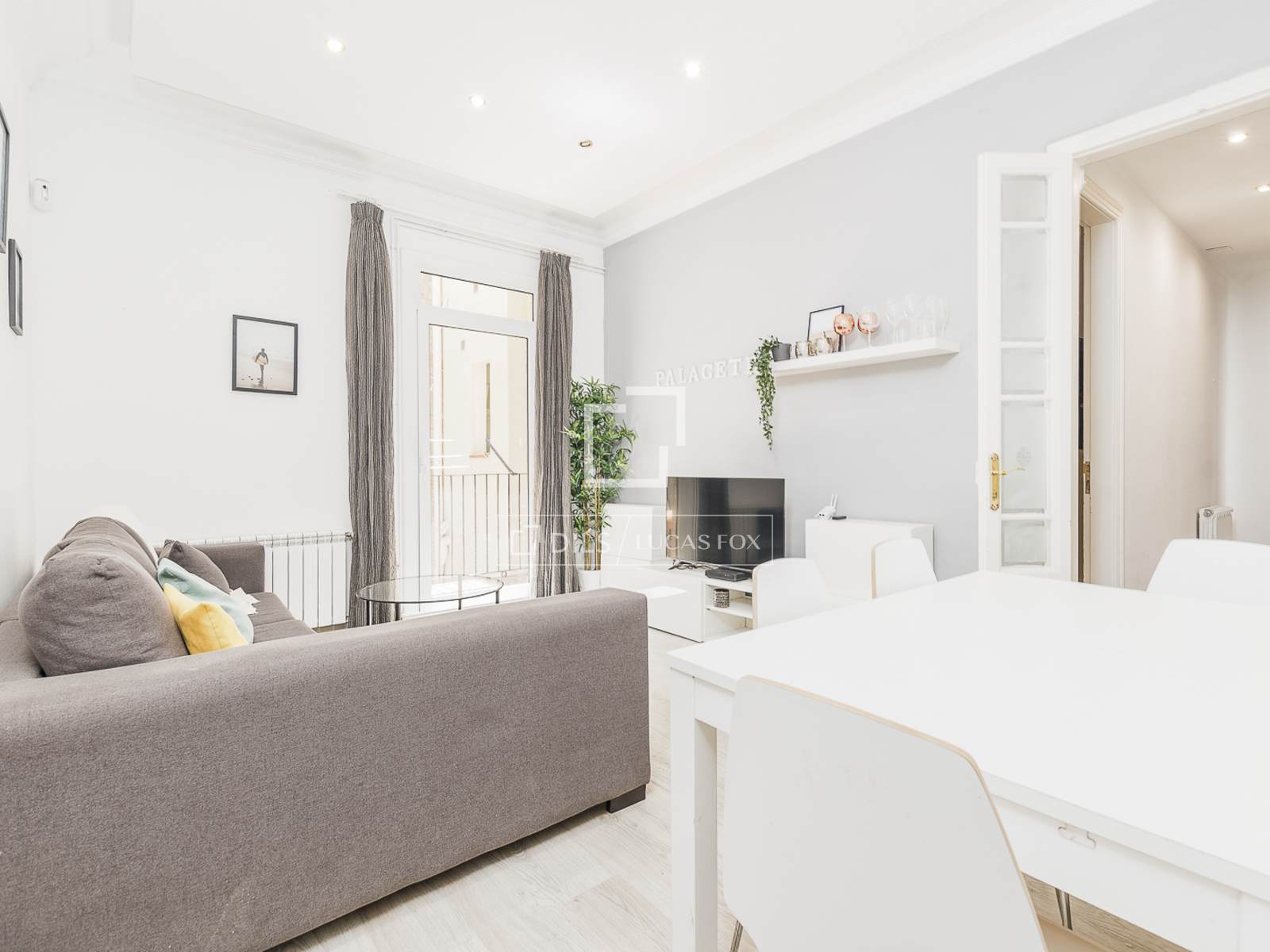 Apartament w Barcelona, Hiszpania 4 sypialnie, 88 mkw. nr 192719