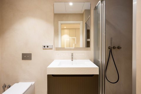 Huoneisto myytävänä Barcelona, Espanja, 4 makuuhuonetta, 204 m2 No. 192715 - kuva 20