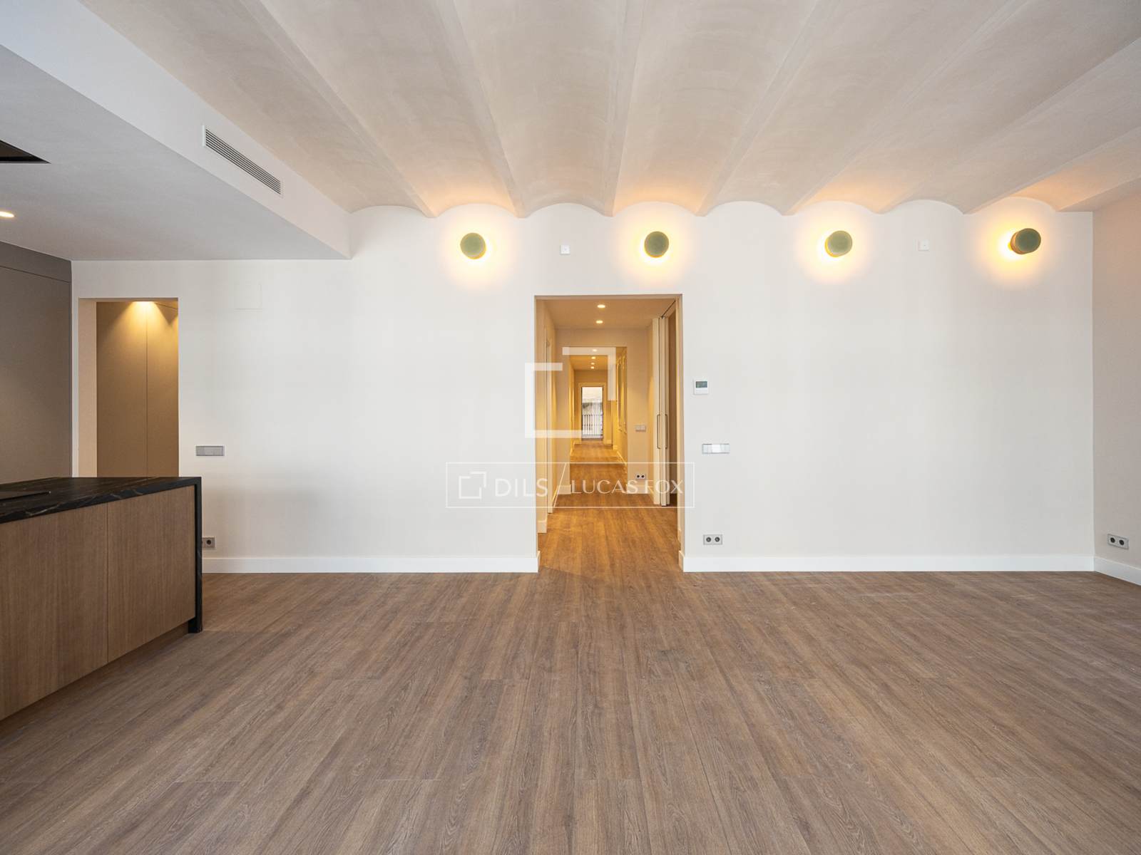 Apartment à Barcelona, Espagne 4 chambres, 204 m2 No. 192715