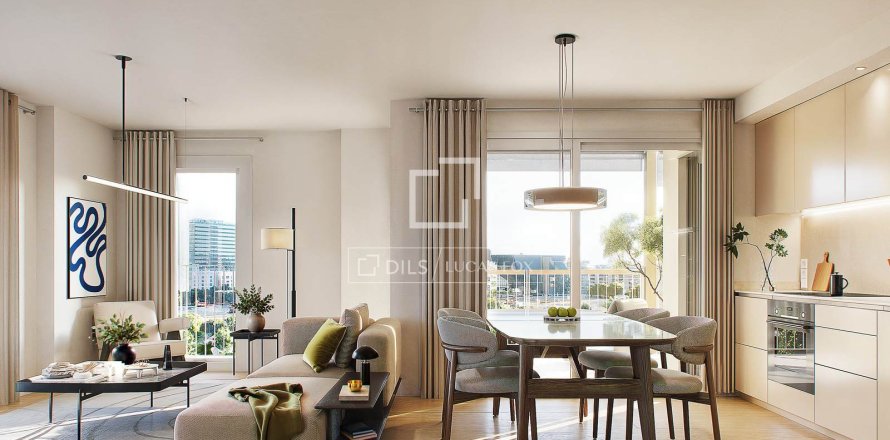Huoneisto Barcelona, Espanja 3 makuuhuonetta, 101 m2 No. 192717