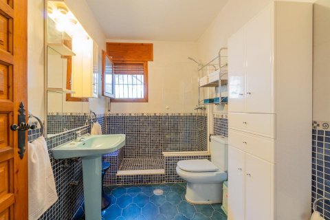 Huvila myytävänä Pinar De Campoverde, Alicante, Espanja, 4 makuuhuonetta, 171 m2 No. 138369 - kuva 13