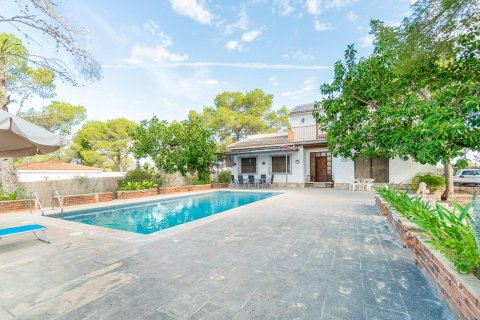 Huvila myytävänä Pinar De Campoverde, Alicante, Espanja, 4 makuuhuonetta, 171 m2 No. 138369 - kuva 23