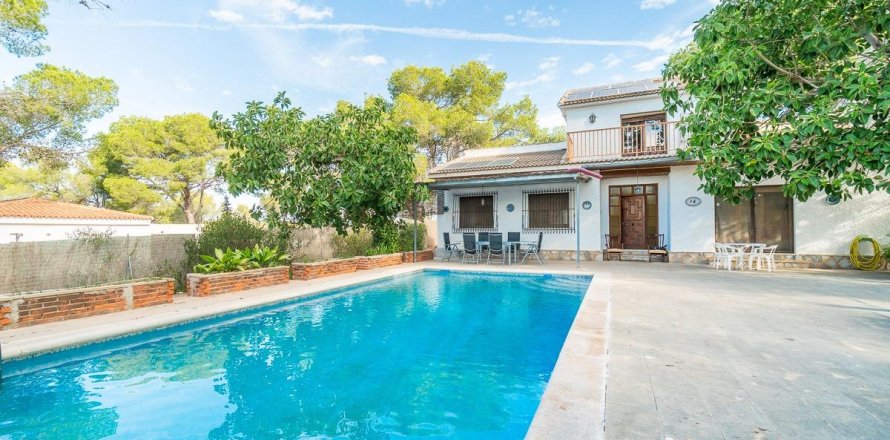 Huvila Pinar De Campoverde, Alicante, Espanja 4 makuuhuonetta, 171 m2 No. 138369