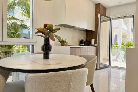 Huoneisto myytävänä Ciudad Quesada, Alicante, Espanja, 2 makuuhuonetta, 79 m2 No. 190158 - kuva 9