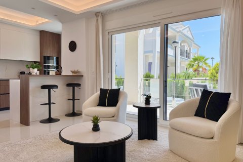 Huoneisto myytävänä Ciudad Quesada, Alicante, Espanja, 2 makuuhuonetta, 79 m2 No. 190158 - kuva 12