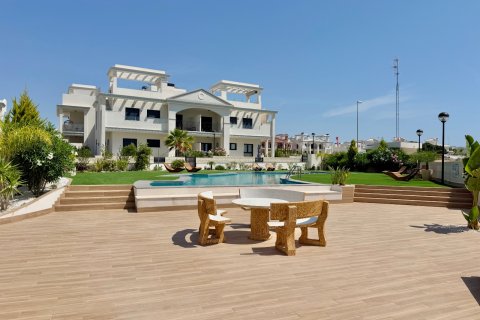 Huoneisto myytävänä Ciudad Quesada, Alicante, Espanja, 2 makuuhuonetta, 79 m2 No. 190158 - kuva 22